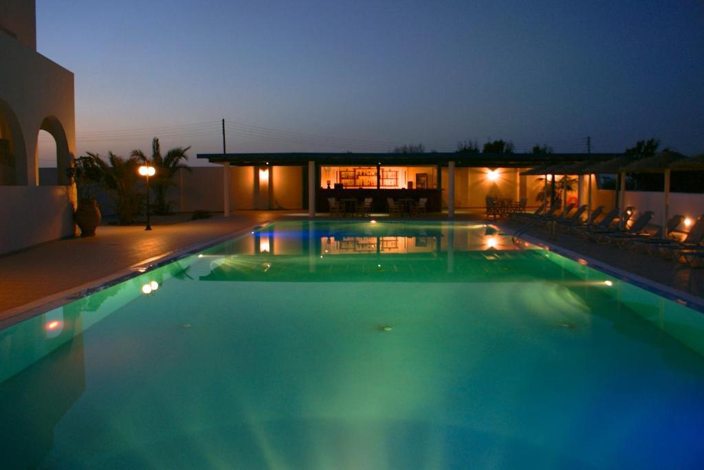 Agia Paraskevi  Blue Bay Villas מראה חיצוני תמונה
