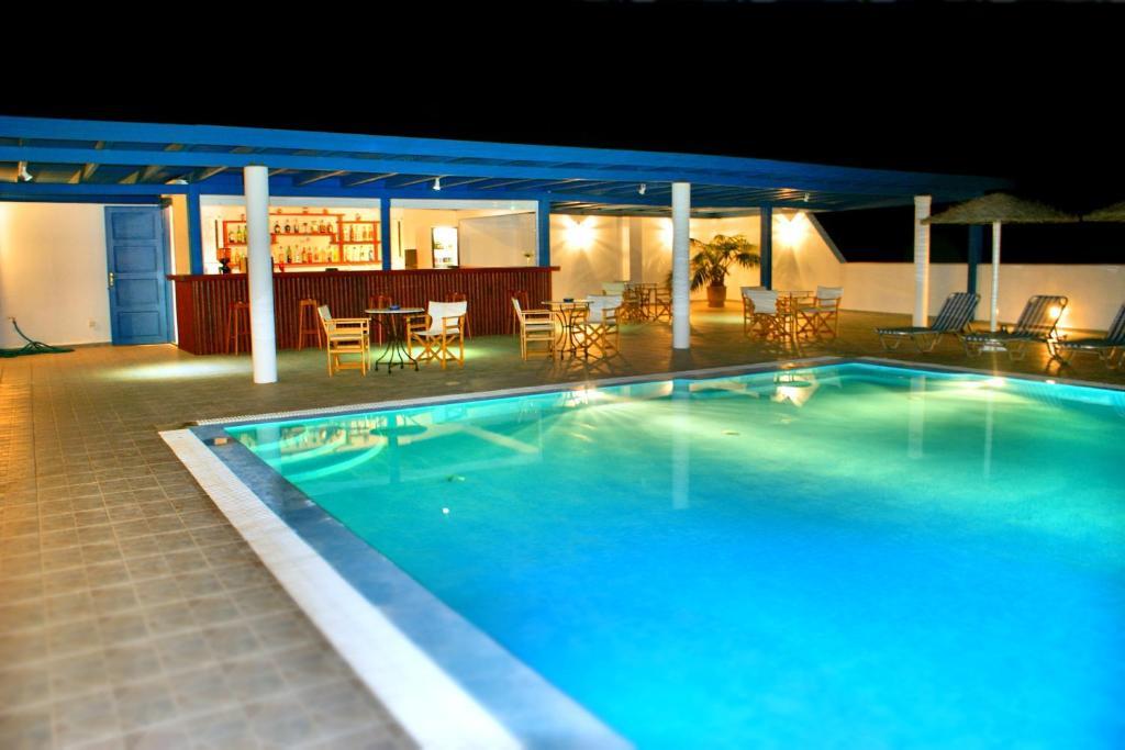Agia Paraskevi  Blue Bay Villas מראה חיצוני תמונה